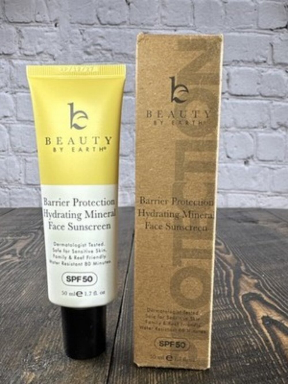 Beauty by Earth Mineral Sunscreen for Face SPF 50 Reef Friendly Broad Spectrum